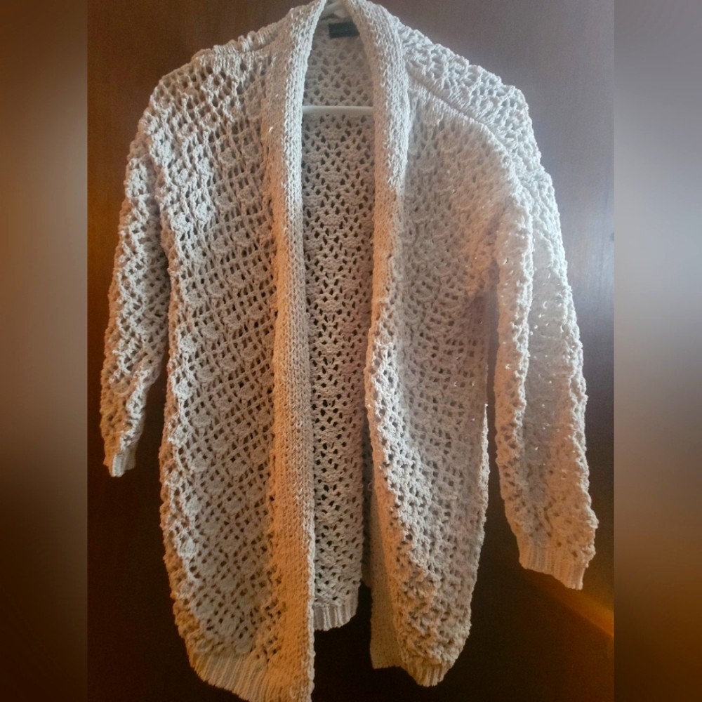 Moon & Madison Knitted Cardigan Size Small